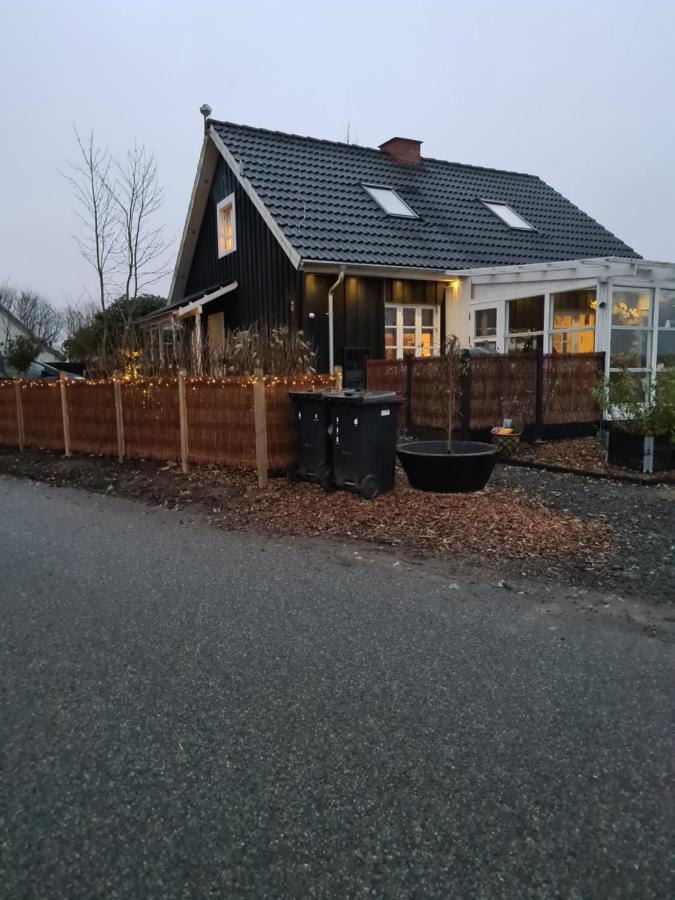 Marsvinslund Bed And Breakfast Viborg Exterior photo